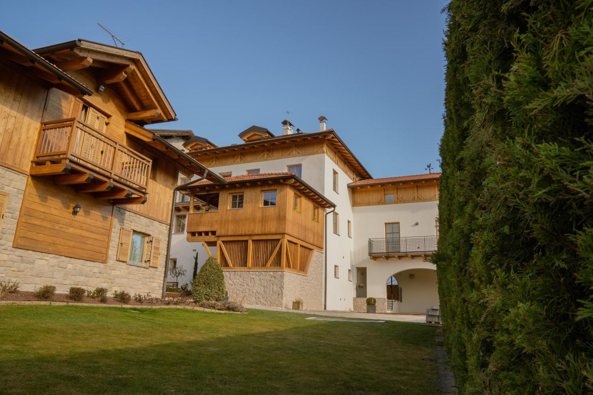 フラヴォーン Agritur La Crucolaヴィラ エクステリア 写真