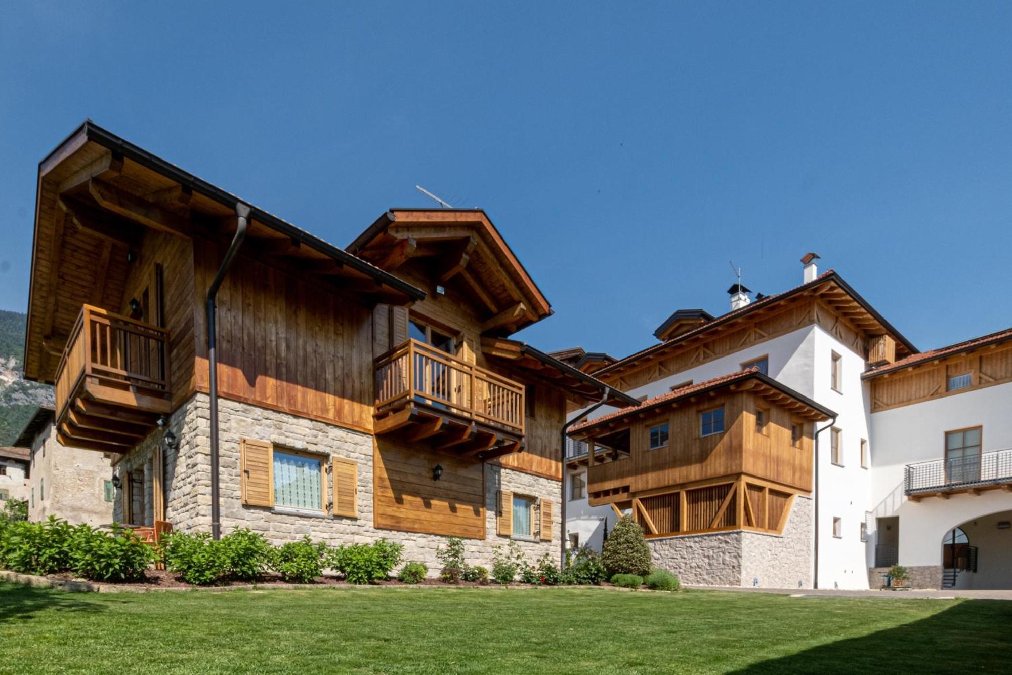 フラヴォーン Agritur La Crucolaヴィラ エクステリア 写真